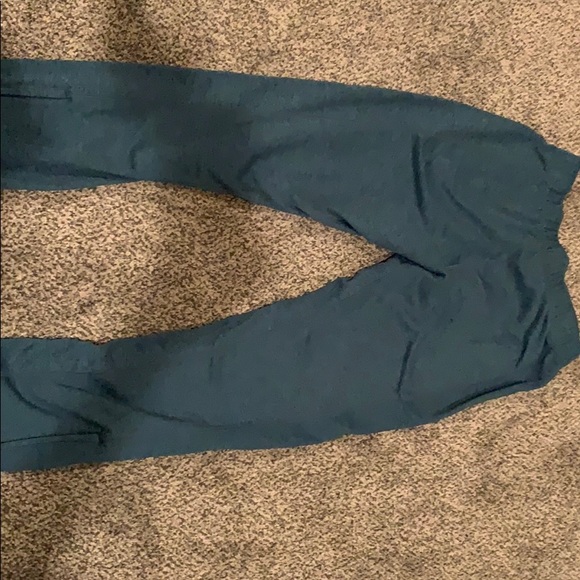 Nike sweatpants - Picture 2 of 2